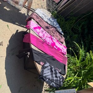 PINK Victoria's Secret Leggings - Pink, Black, Gray